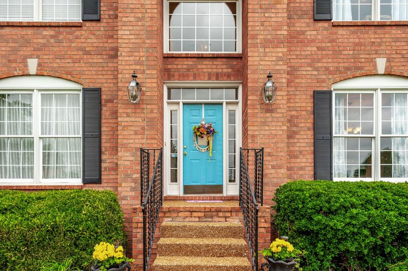 101 Annas Ct, Hendersonville, TN 37075