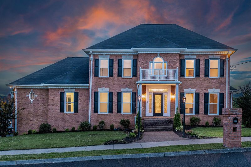 104 Governors Point Blvd, Hendersonville, TN 37075