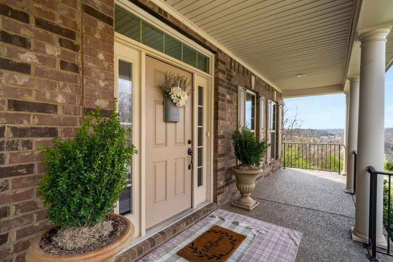 6752 Falls Ridge Ln, College Grove, TN 37046