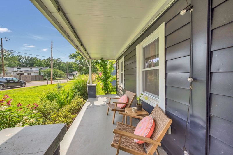 909 Petway Ave, Nashville, TN 37206