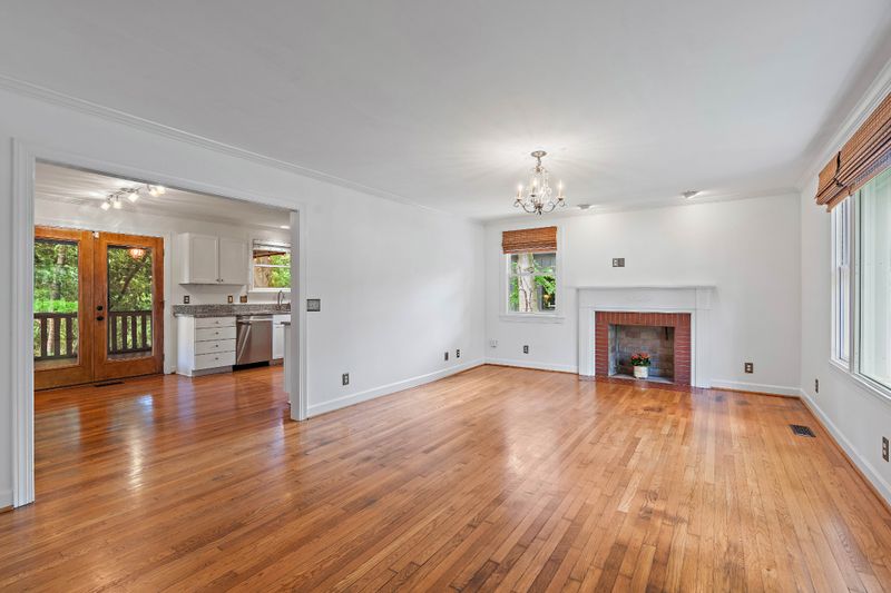 225 54th Ave N, Nashville, TN 37209