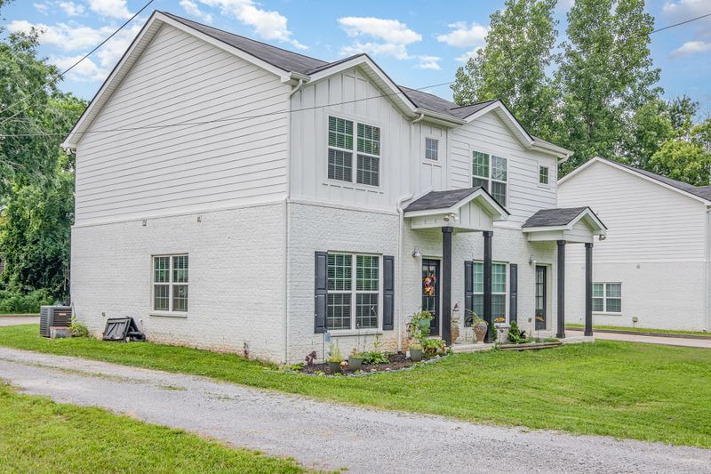 252 Caroline Dr #A, Murfreesboro, TN 37128