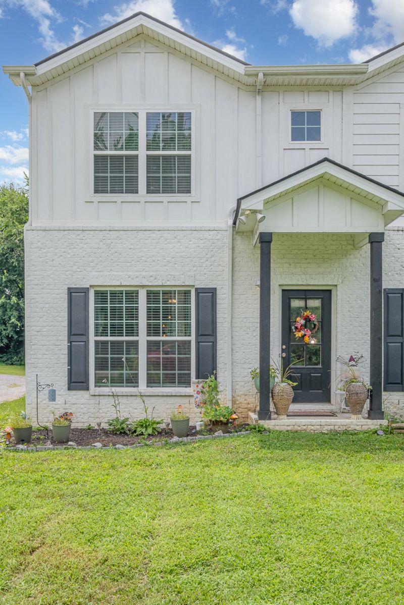 252 Caroline Dr #A, Murfreesboro, TN 37128