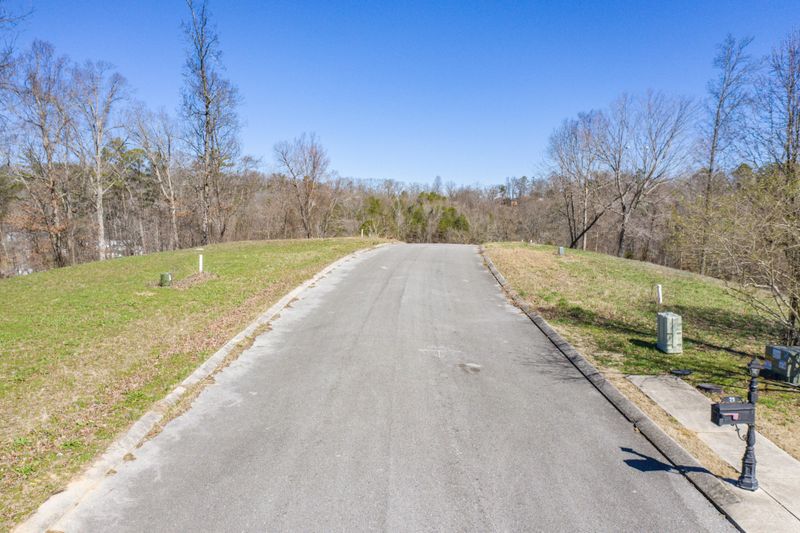 787980 Battle Bluff Dr, Rossville, GA 30741