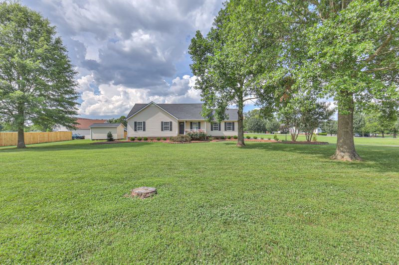 212 Towbridge Dr, Murfreesboro, TN 37129