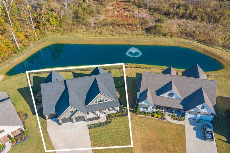 290 Pine Lakes Dr, Ringgold, GA 30736