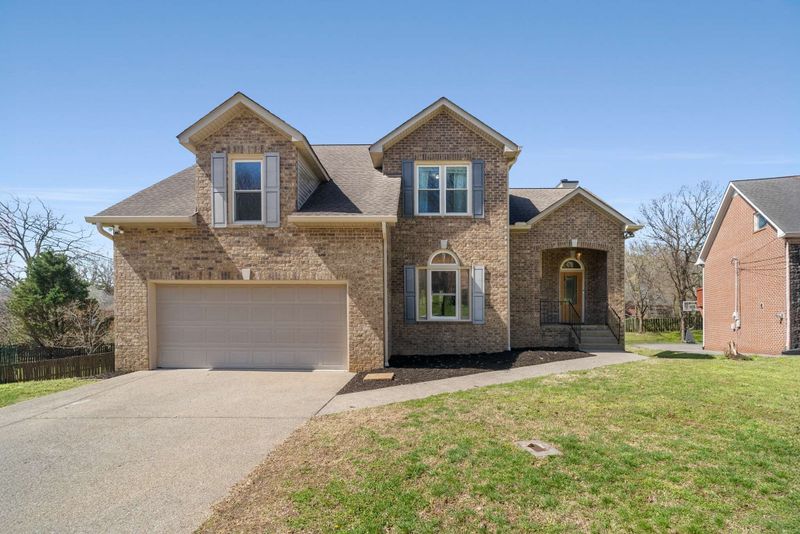 6525 Chessington Dr, Nashville, TN 37221
