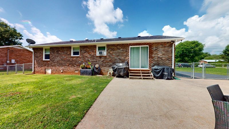 6914 Cooks Ave, Murfreesboro, TN 37129