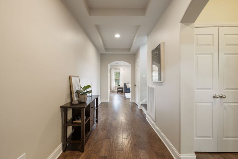 222 Fowler Cir, Franklin, TN 37064