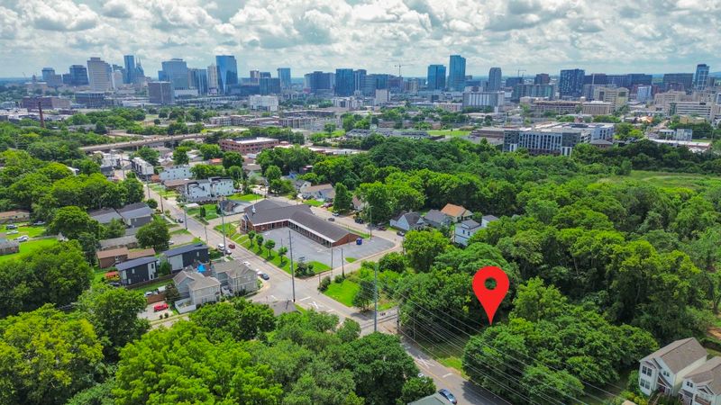 2111 Herman St, Nashville, TN 37208