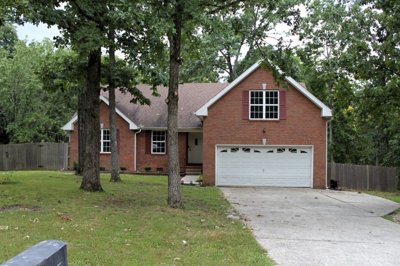 109 Hunter Dr, Mount Juliet, TN 37122