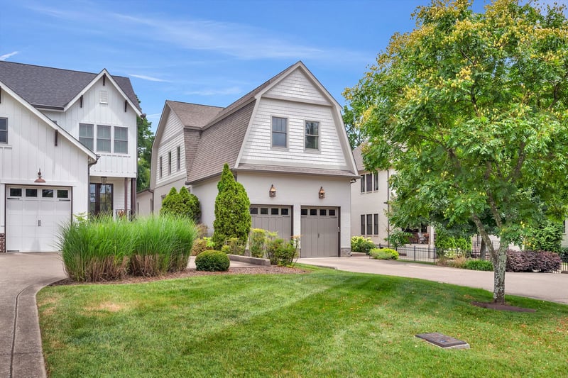 1112A Biltmore Dr, Nashville, TN 37204