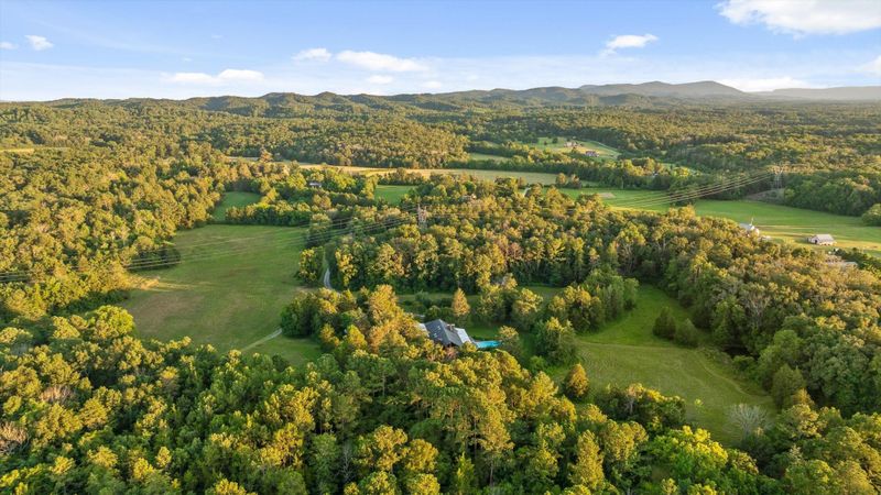 657 Brock Rd, Chickamauga, GA 30707