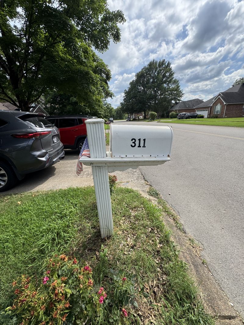 311 Park Glen Dr, Mount Juliet, TN 37122