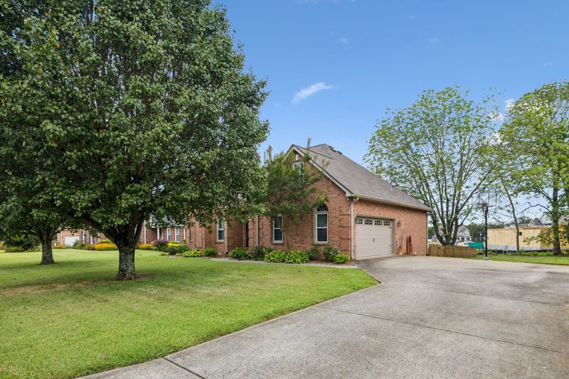 2707 Albany Ct, Murfreesboro, TN 37129