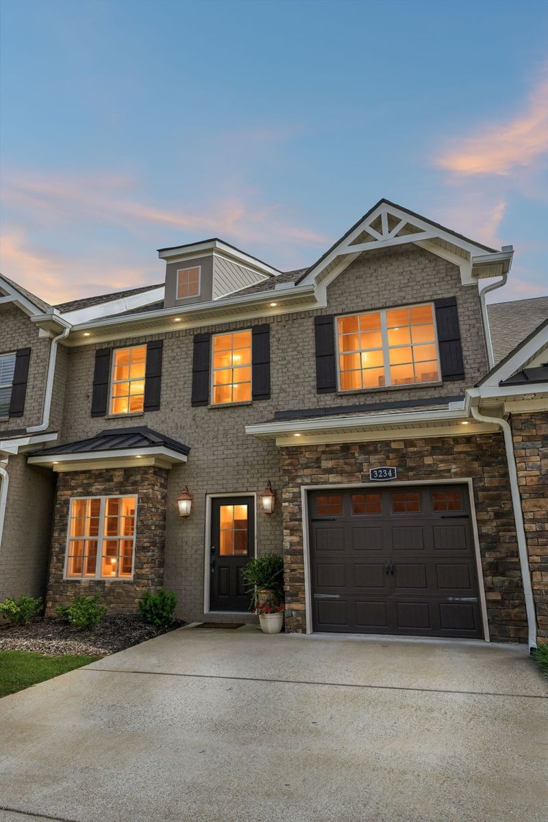 3234 Blue Sky Dr, Murfreesboro, TN 37130