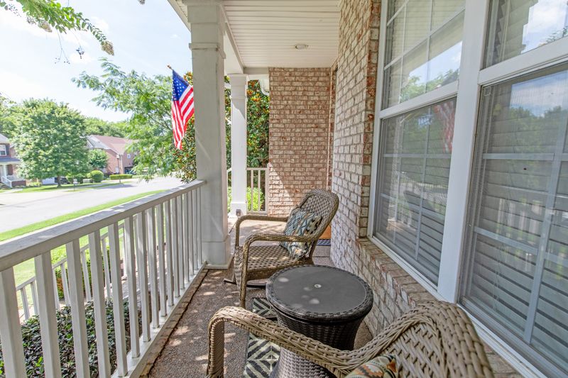 141 Chesapeake Harbor Blvd, Hendersonville, TN 37075