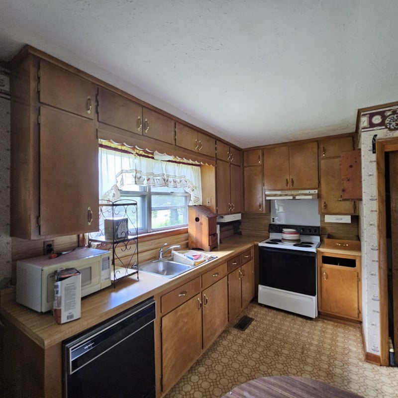 1109 Chisolm Ave, Bridgeport, AL 35740