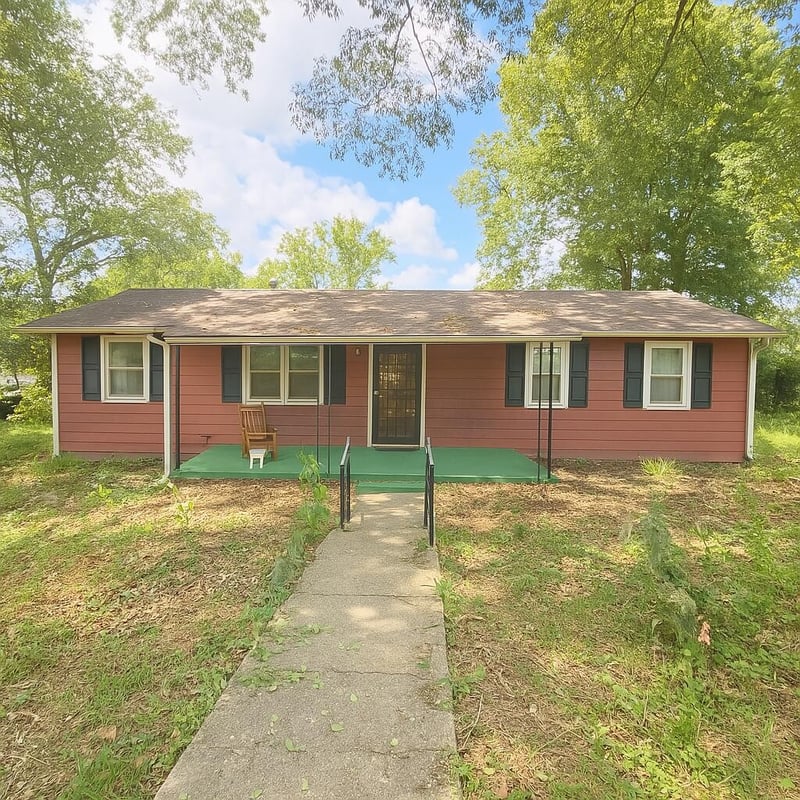 1109 Chisolm Ave, Bridgeport, AL 35740
