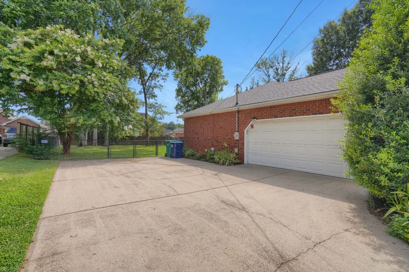416 Whitney Dr, Smyrna, TN 37167