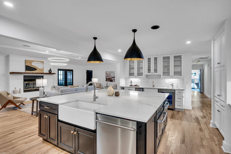 818 Bresslyn Rd, Nashville, TN 37205