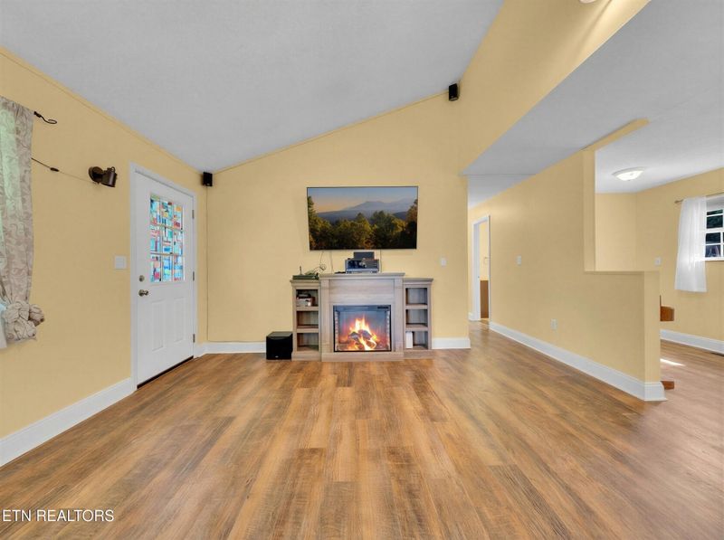 6923 Hurst Ln, Knoxville, TN 37918