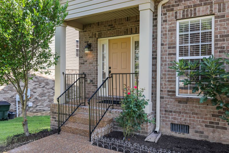 5641 Deer Valley Trl, Antioch, TN 37013