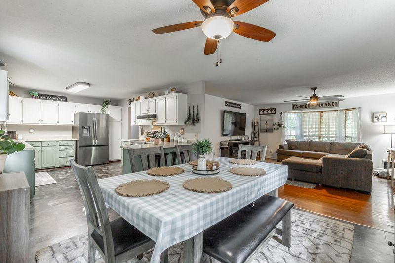 166 Ault Dr, Rocky Face, GA 30740