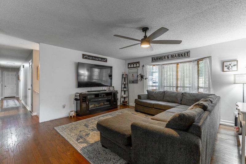 166 Ault Dr, Rocky Face, GA 30740