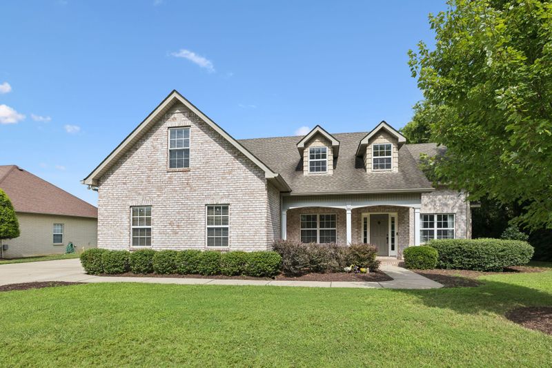 2415 Saint Andrews Dr, Murfreesboro, TN 37128