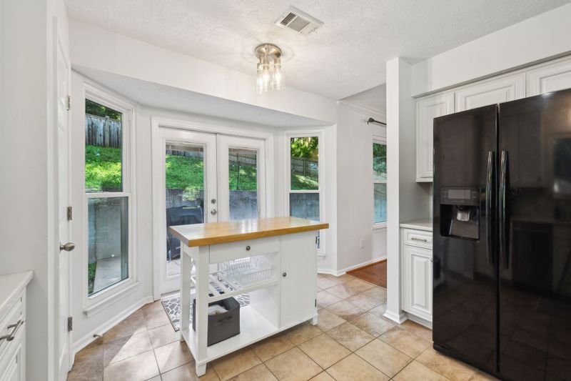 868 Dover Glen Dr, Antioch, TN 37013