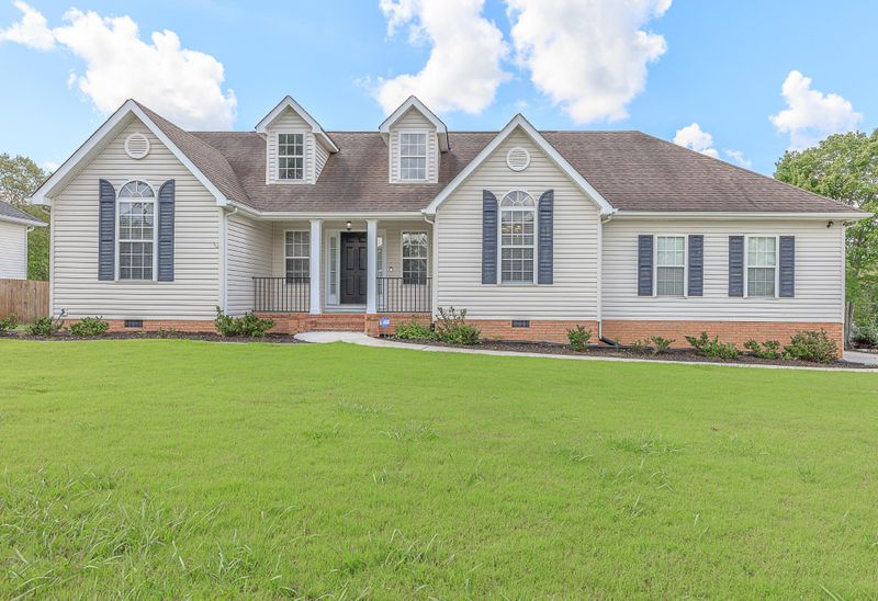 13 Fawn Ln, Ringgold, GA 30736