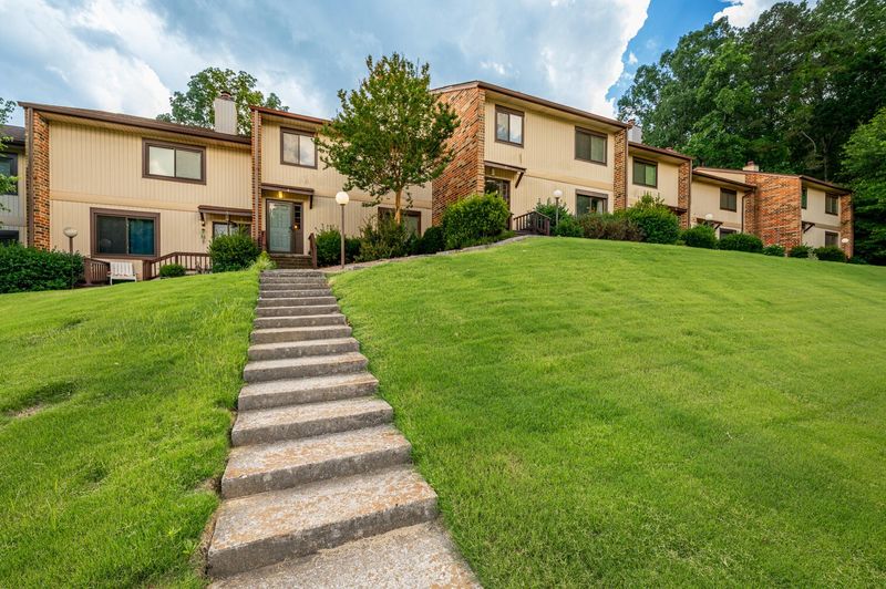 2214 Mount Haven Dr #8, Dalton, GA 30720