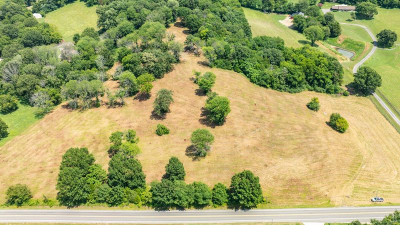 0 Pulaski Hw, Columbia, TN 38401
