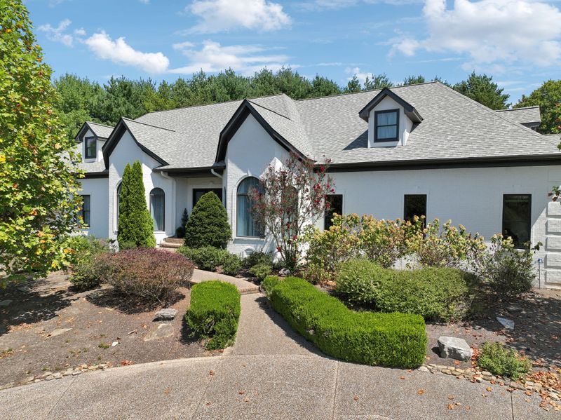 512 Trotters Pl, Franklin, TN 37067