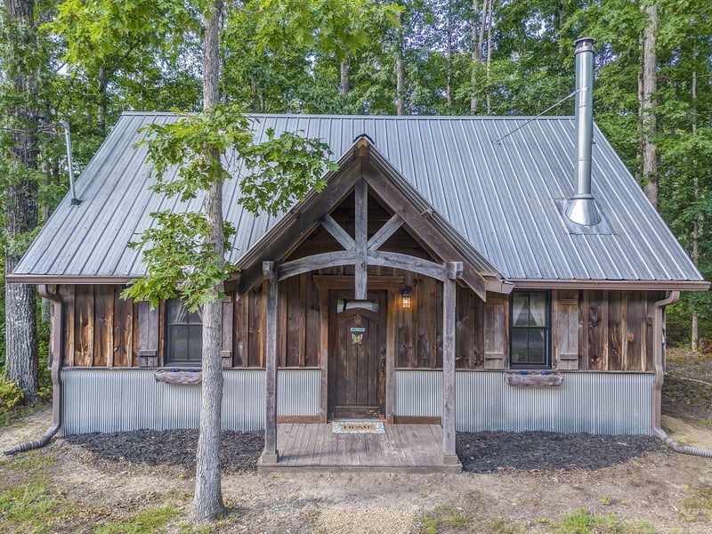 494 Sourwood Trl, Rising Fawn, GA 30738