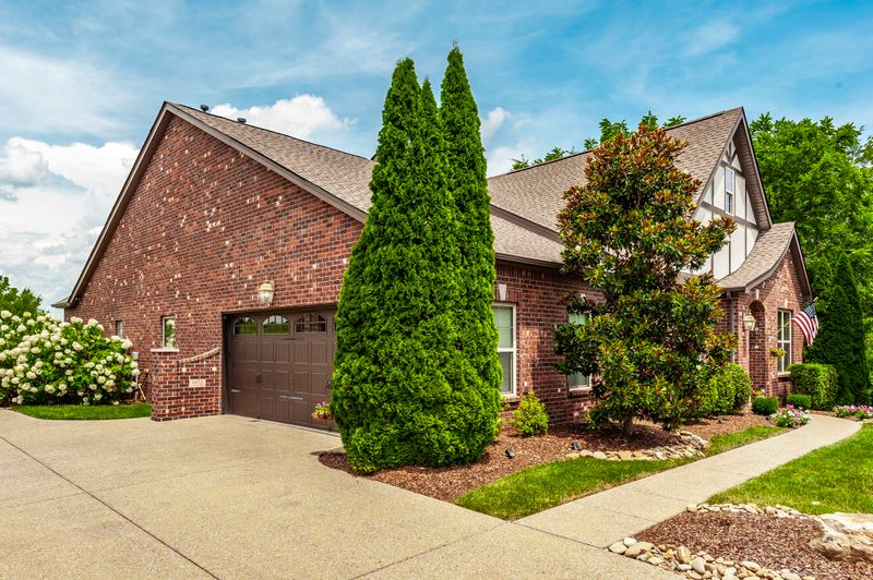 1072 Vinings Blvd, Gallatin, TN 37066