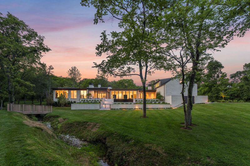 6315 East Valley Rd, Nashville, TN 37205