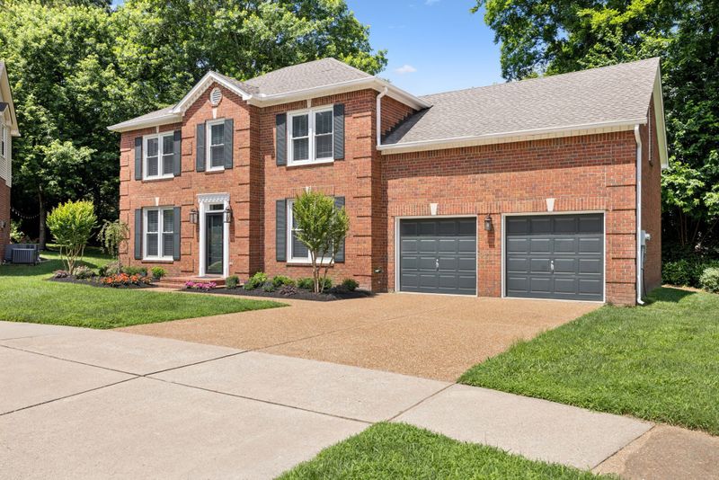 201 Coronation Ct, Franklin, TN 37064