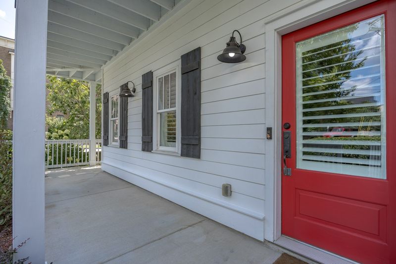 200 Burns Ave #1, Nashville, TN 37203