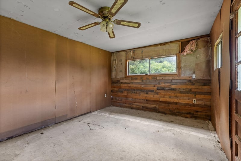 1467 Holcomb Rd, Ringgold, GA 30736