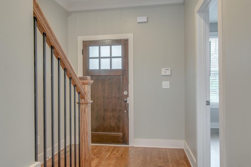 914A 32nd Ave N, Nashville, TN 37209