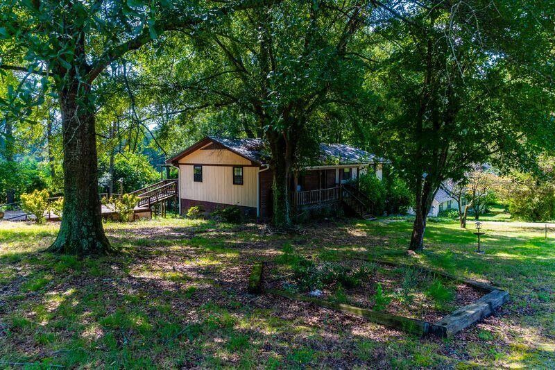 17 W Fork Ln, Chickamauga, GA 30707
