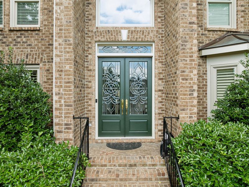 327 Whitworth Way, Nashville, TN 37205