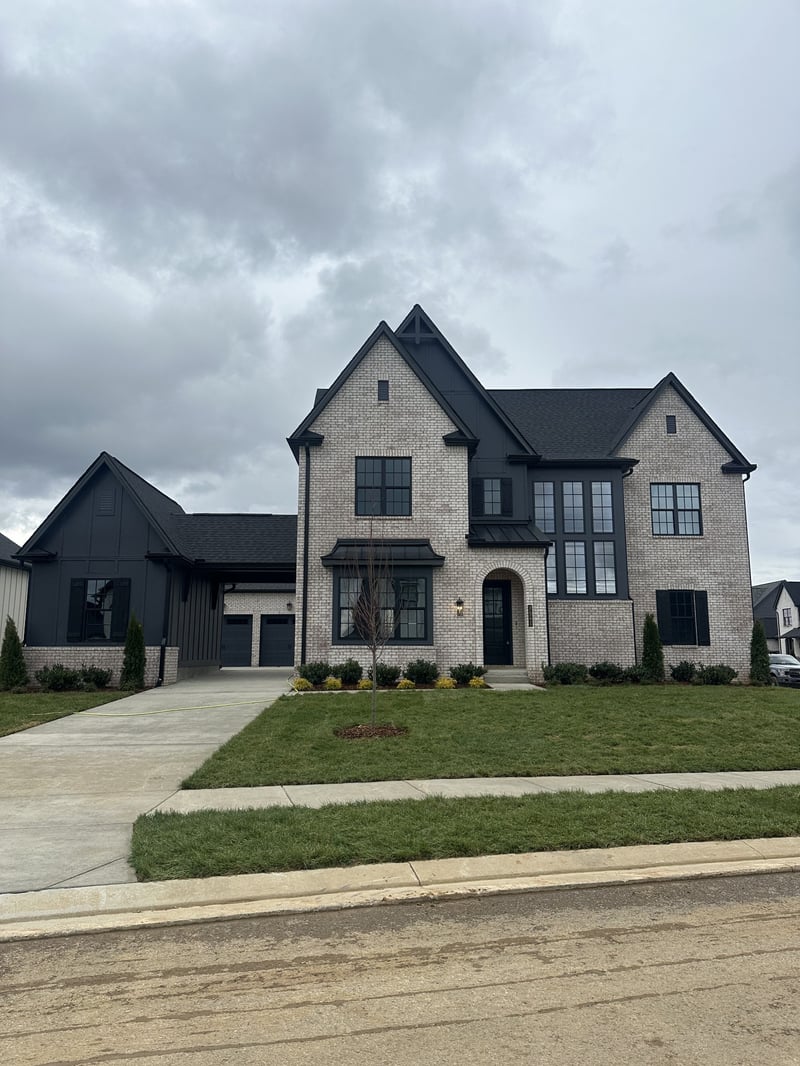 7541 Sutcliff Dr, College Grove, TN 37046