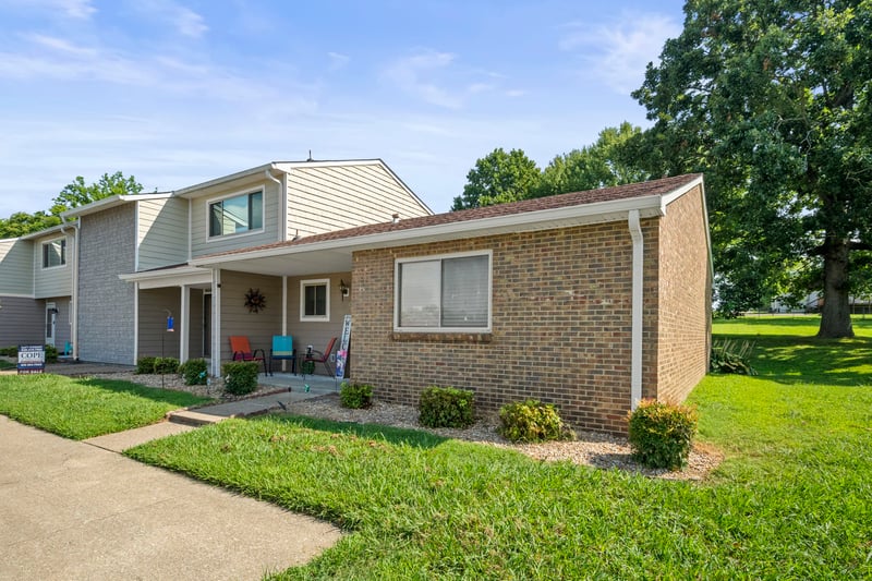 2169 Highway 41 S #27, Greenbrier, TN 37073