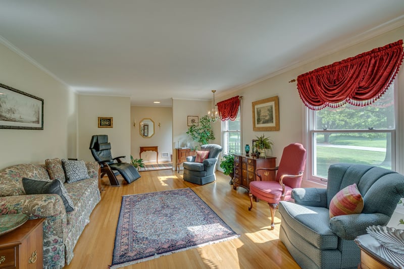 2009 Stonehurst Dr, Nashville, TN 37215