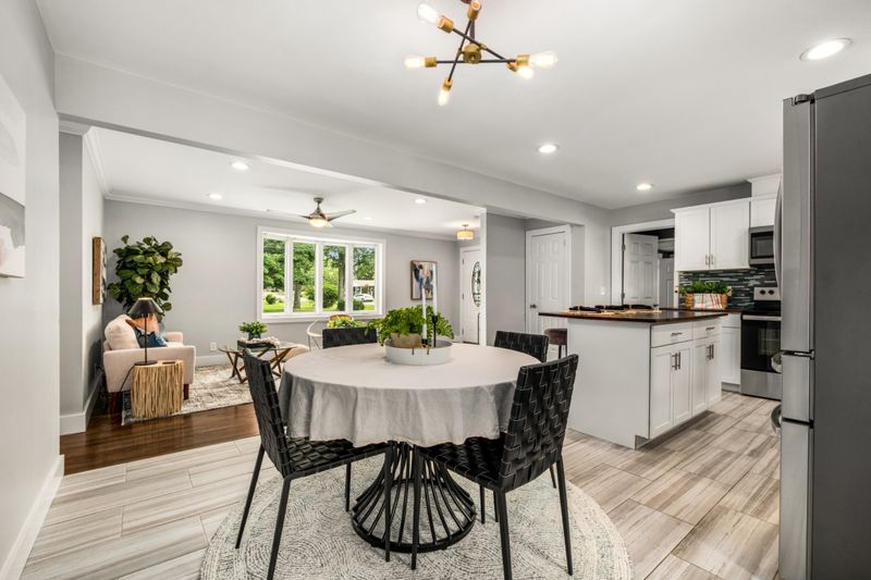 474 Sunliner Dr, Nashville, TN 37209