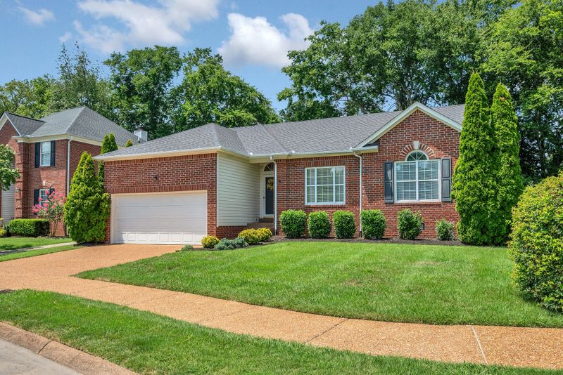 232 Ben Brush Cir, Franklin, TN 37069