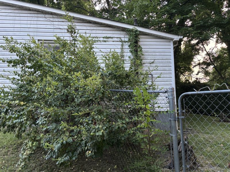 804 S 12th St, Nashville, TN 37206